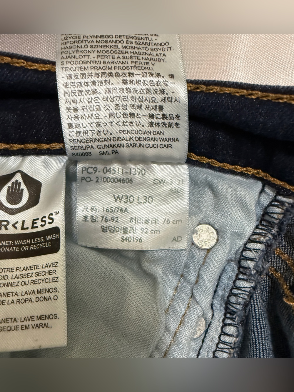 Levi's 511 Slim Fit Jeans Dark Wash W30 L30 - Picture 4 of 6